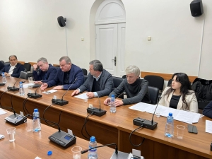 МИНИСТР ЗДРАВООХРАНЕНИЯ ЭДУАРД БУТБА ПРИНЯЛ УЧАСТИЕ В ЗАСЕДАНИИ ПАРЛАМЕНТСКОГО КОМИТЕТА