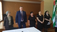 Министр здравоохранения поздравил выпускников медколледжа с окончанием учебы